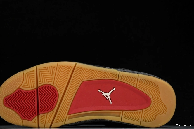 NRG - Denim Retro Levis  Air Black Jordan 4 Levis AO2571-001 0416